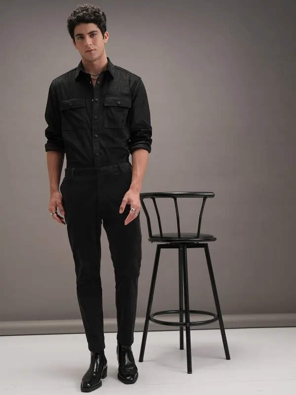  Locomotive Men Black Self Design Oversized Fit Casual Shirts
