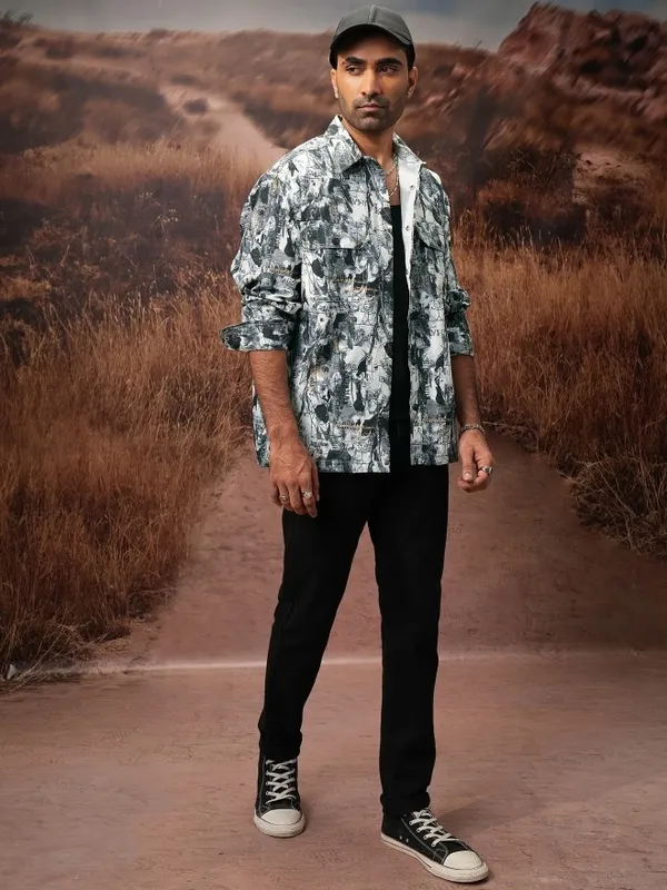  Locomotive Men Black Printed Oversized Fit Casual Shirts