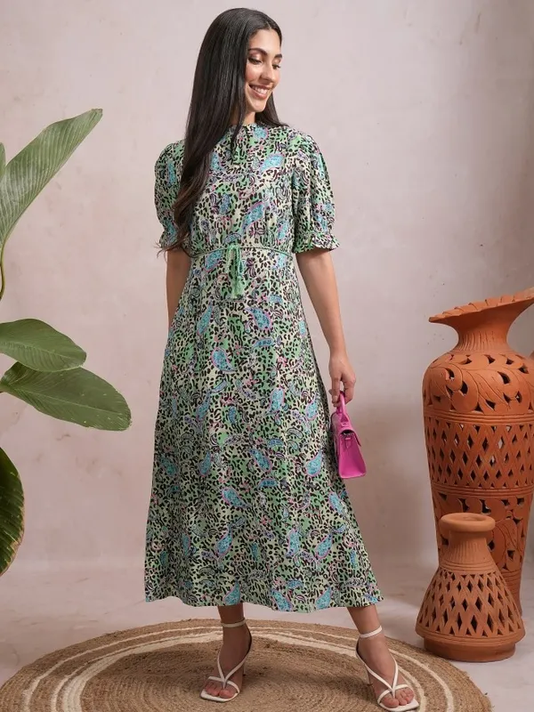 Vishudh Women Green Printed A-Line Dress