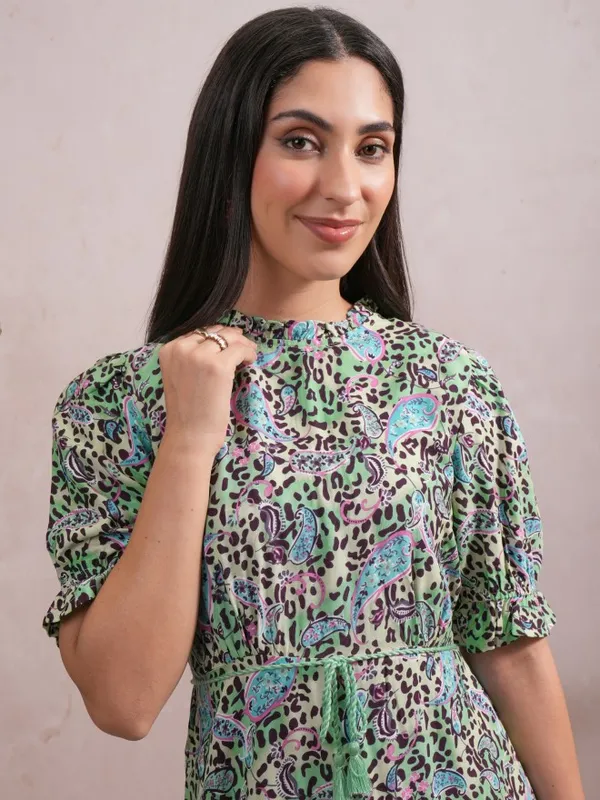 Vishudh Women Green Printed A-Line Dress