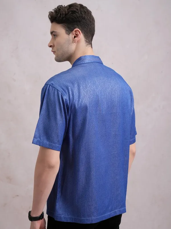  Highlander Men Blue Self Design Oversized Fit Casual Shirts