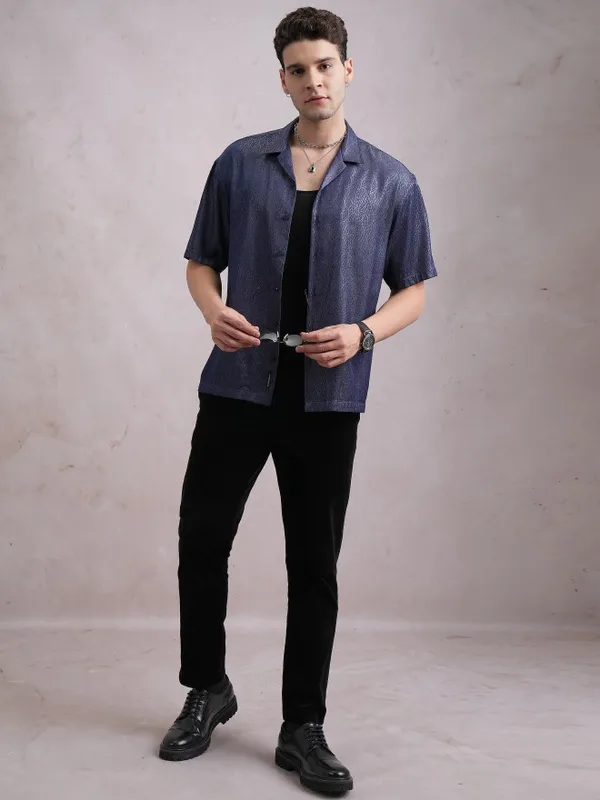  Highlander Men Navy Blue Self Design Oversized Fit Casual Shirts