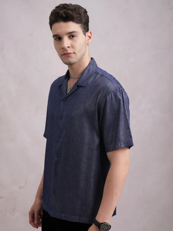  Highlander Men Navy Blue Self Design Oversized Fit Casual Shirts