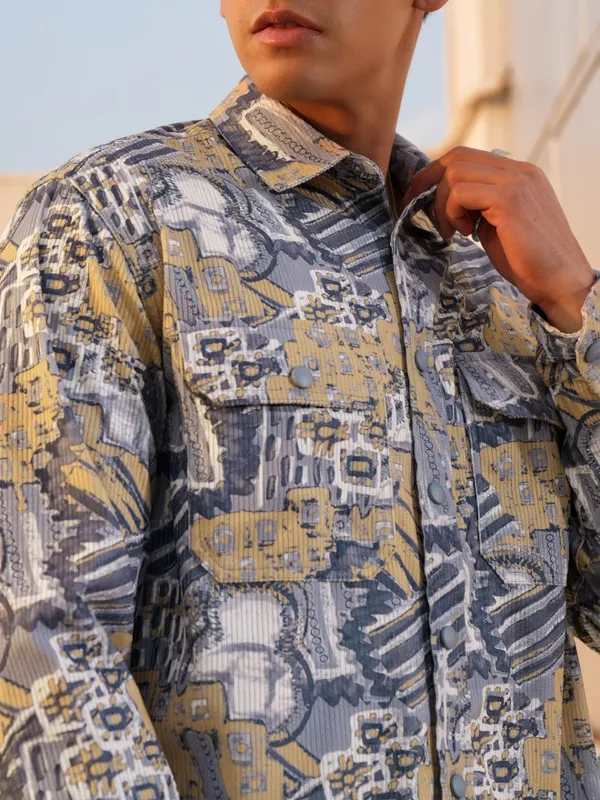 Locomotive Men Grey Printed Oversized Fit Casual Shirts