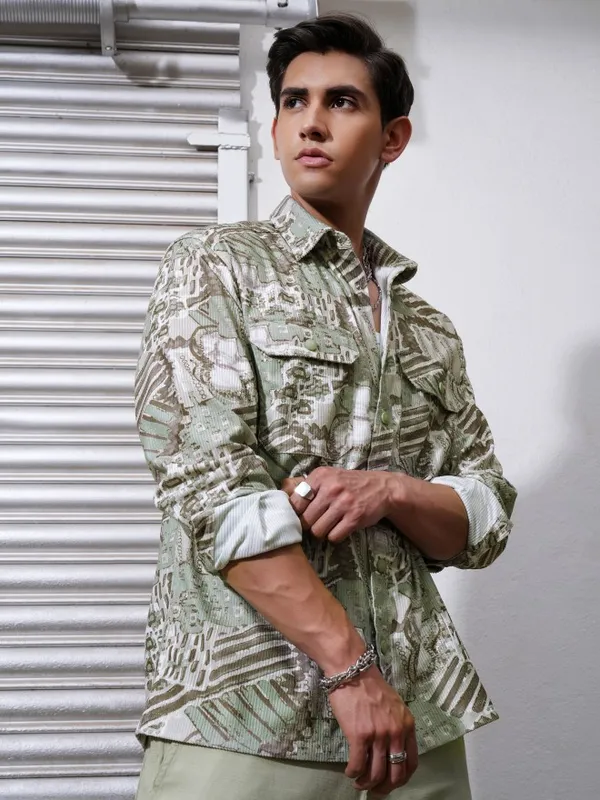  Locomotive Men Green Printed Oversized Fit Casual Shirts