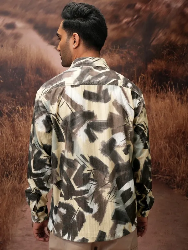  Locomotive Men Yellow Printed Oversized Fit Casual Shirts
