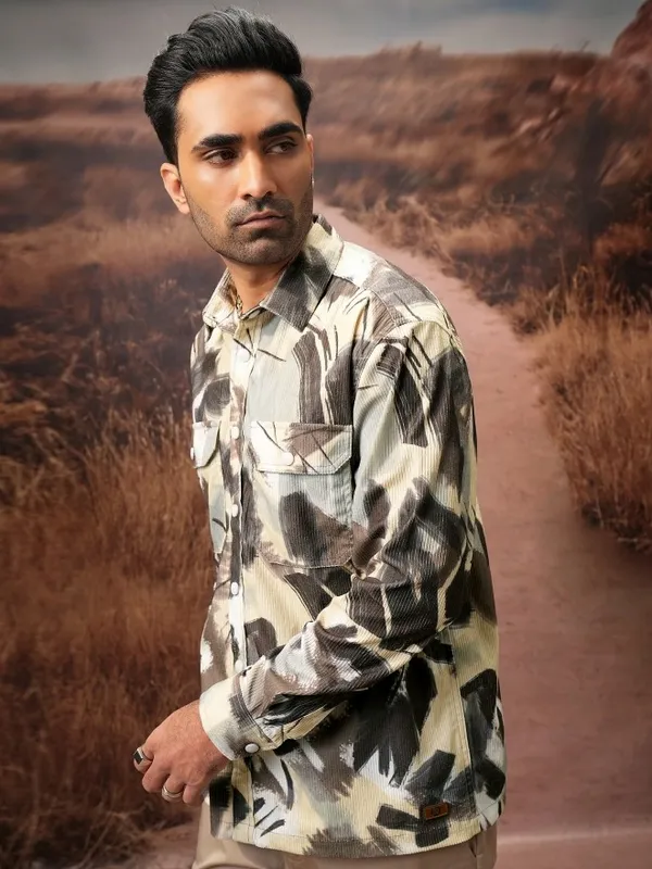  Locomotive Men Yellow Printed Oversized Fit Casual Shirts