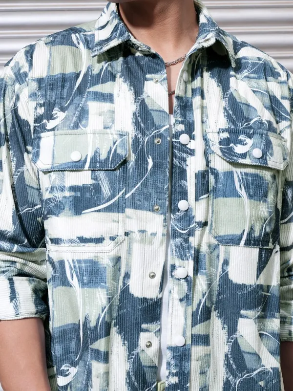  Locomotive Men Teal Printed Oversized Fit Casual Shirts