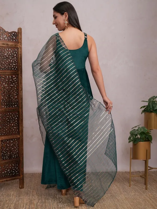 Vishudh Women Teal Embroidered Kurta With Sharara And Dupatta