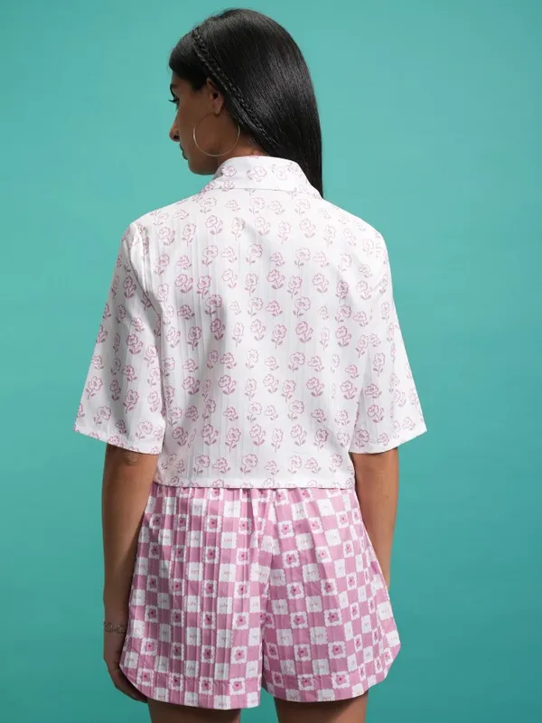 Tokyo Talkies Women Pink Shirt With Shorts Co-Ords