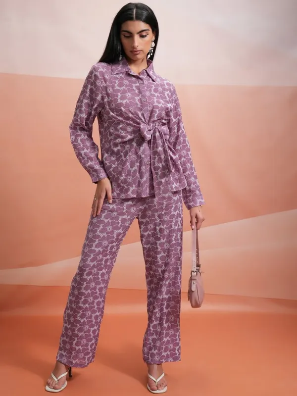 Tokyo Talkies Women Mauve Shirt With Trouser Co-Ords