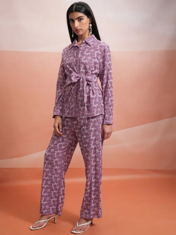 Tokyo Talkies Women Mauve Shirt With Trouser Co-Ords