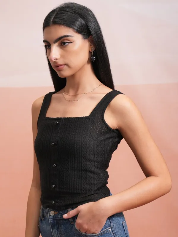 Solid Regular Top