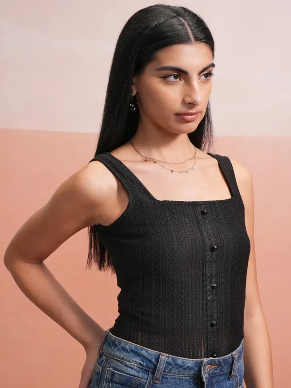 Solid Regular Top