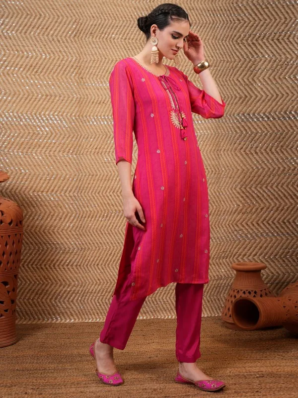  Vishudh Women Pink Embroidered Kurta Sets