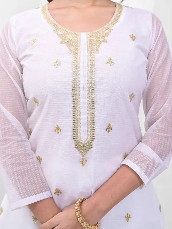  Vishudh  Women White Embroidered Kurta Sets