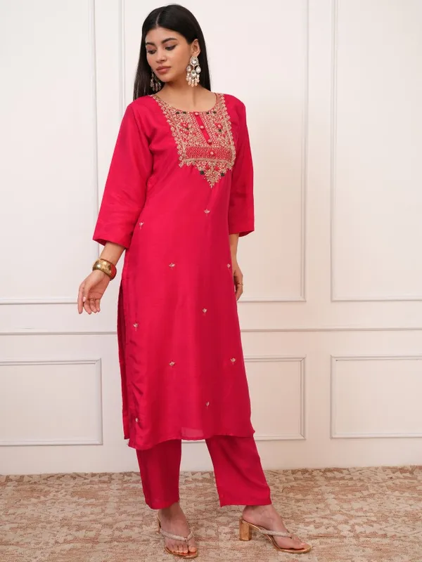  Vishudh Women Red Printed Kurta Sets