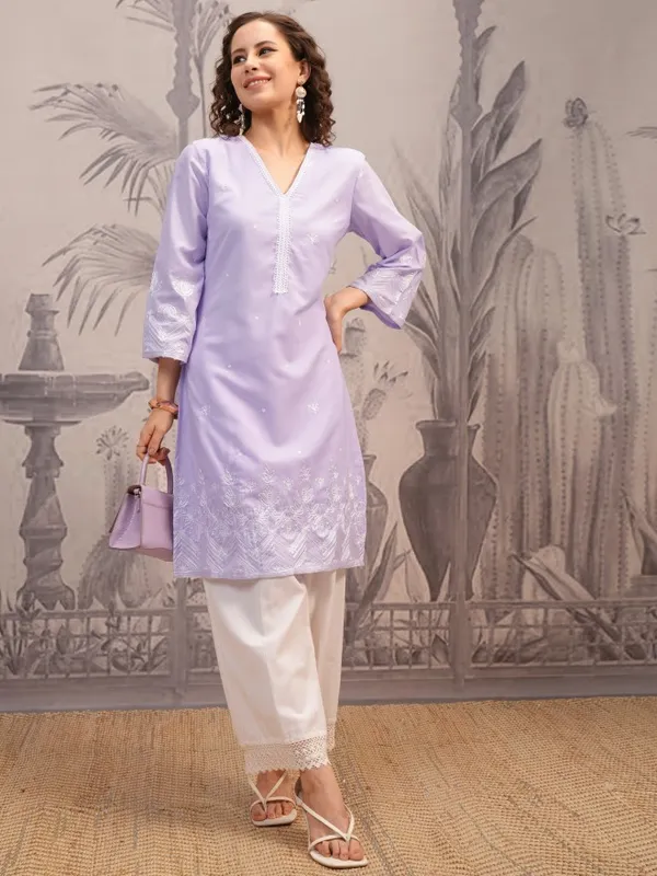  Vishudh Women Lavender Embroidered Straight Kurtas