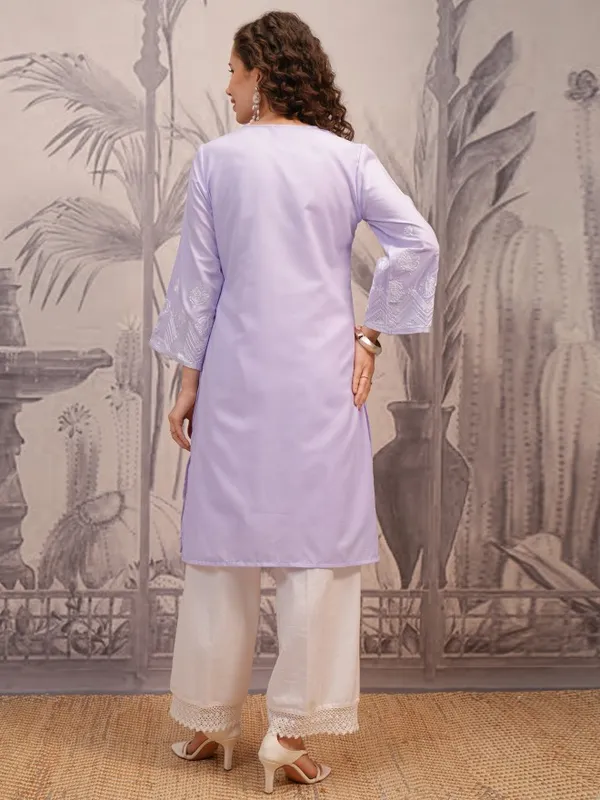  Vishudh Women Lavender Embroidered Straight Kurtas