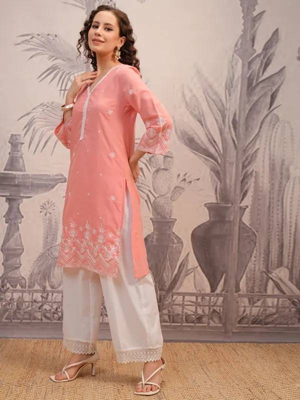 Embroidered Straight Kurta