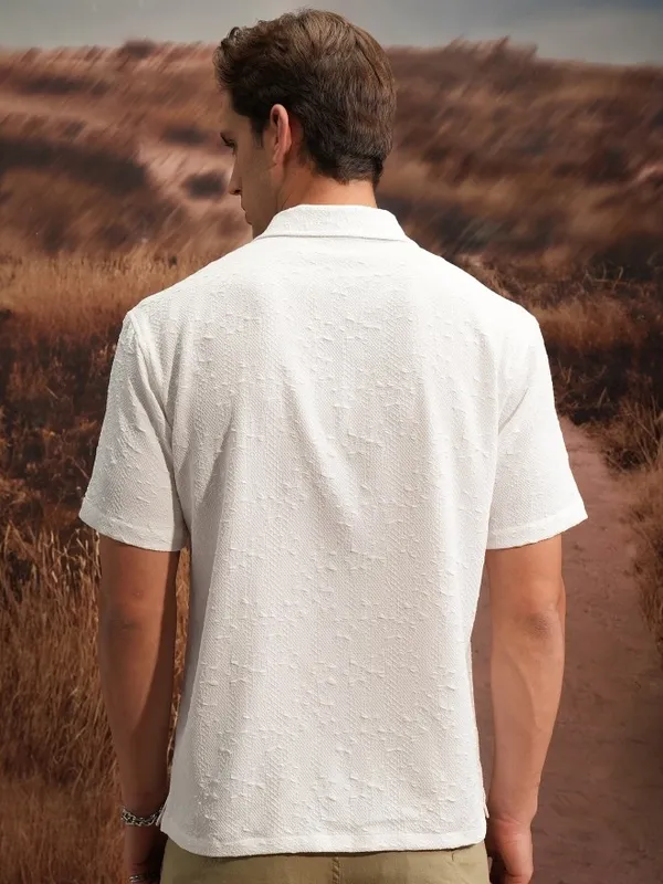  Locomotive Men White Self Design Regular Fit Casual Shirts