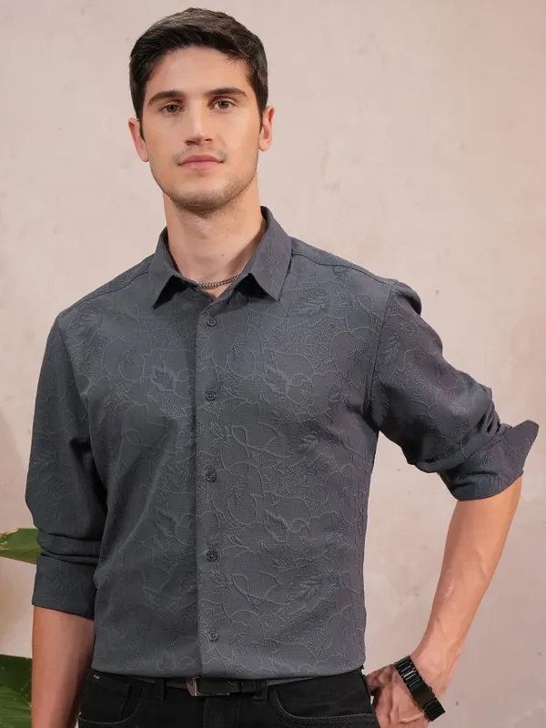  Locomotive Men Grey Self Design Slim Fit Casual Shirts