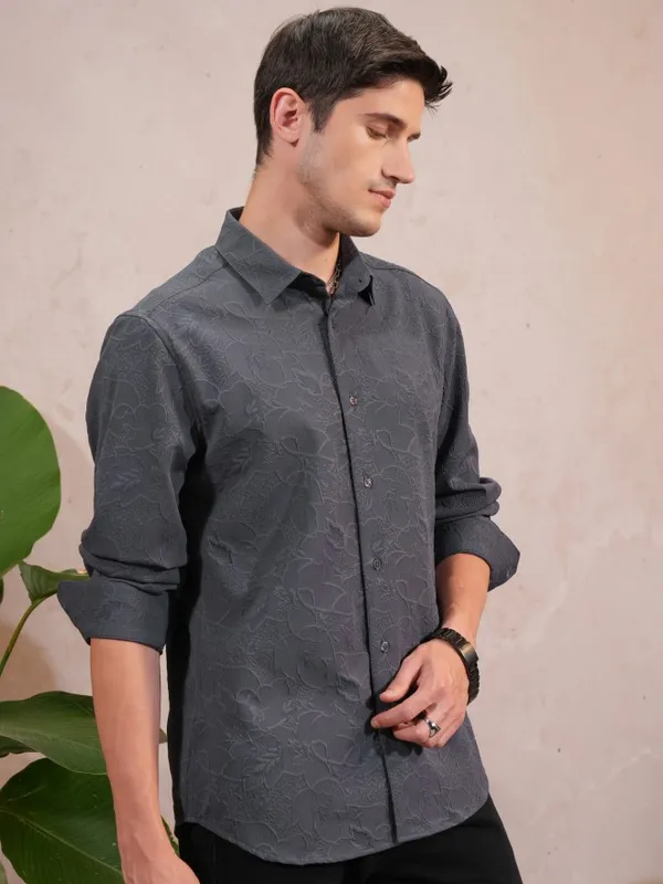  Locomotive Men Grey Self Design Slim Fit Casual Shirts