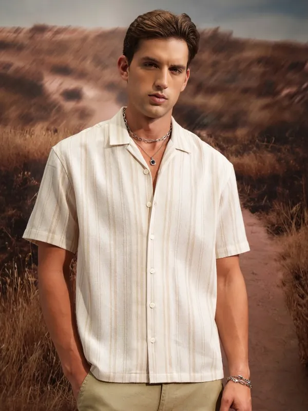  Locomotive Men Beige Striped Oversized Fit Casual Shirts