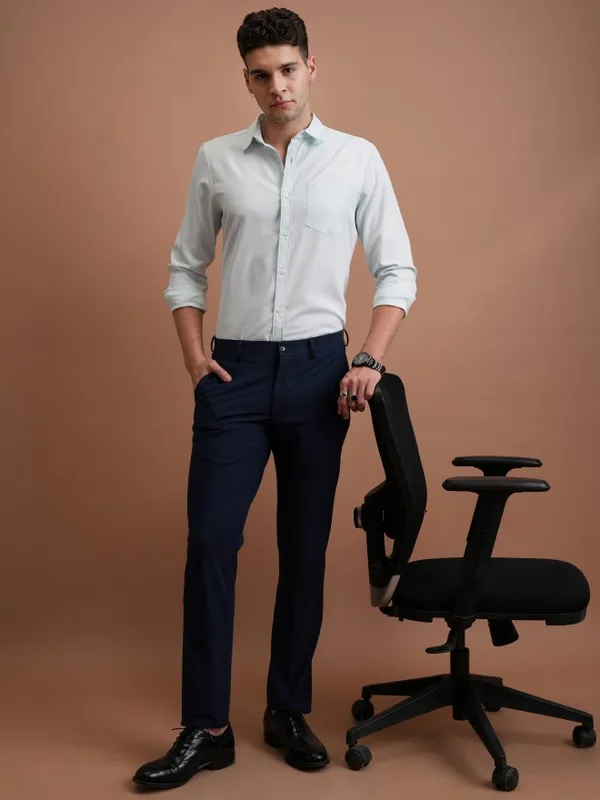 Men Slim Fit Casual Shirt