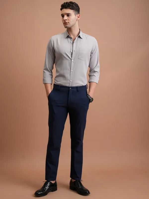 Men Slim Fit Casual Shirt