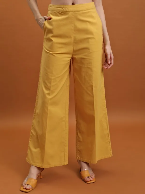  Tokyo Talkies Women Yellow Co-Ords