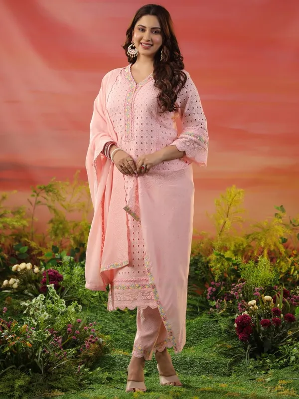 Women Kurta With Trousers & Dupatta