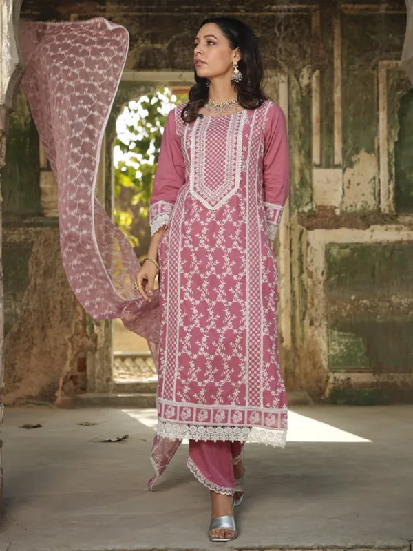 Women Kurta With Trousers & Dupatta