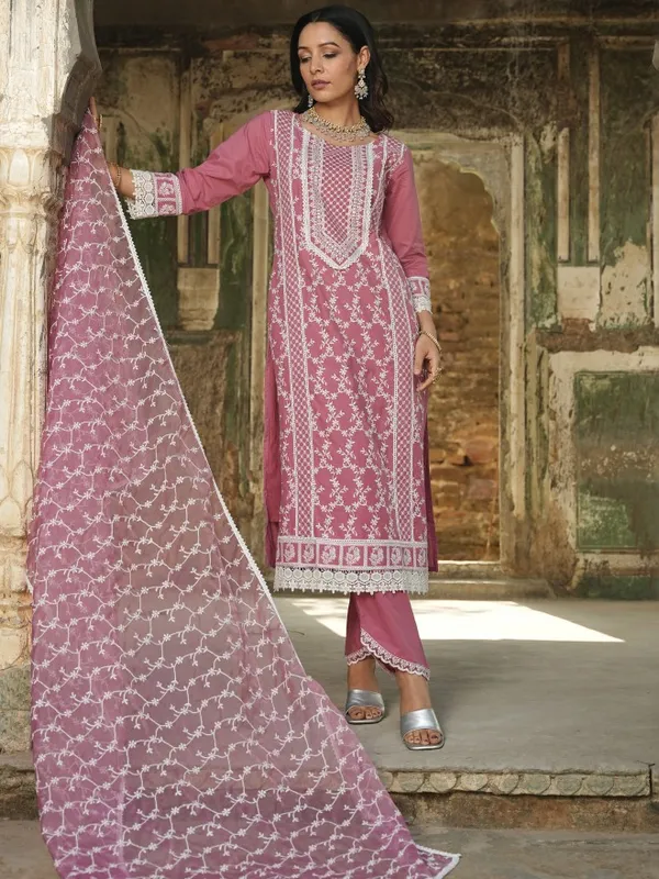 Women Kurta With Trousers & Dupatta