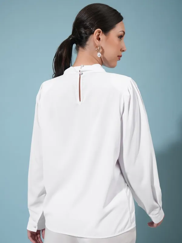 Tokyo Talkies Women White Solid Regular Tops