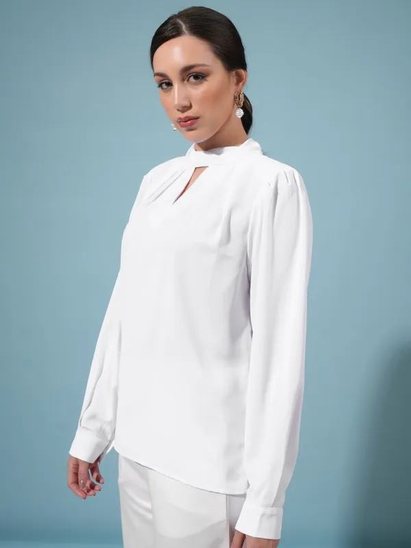 Tokyo Talkies Women White Solid Regular Tops