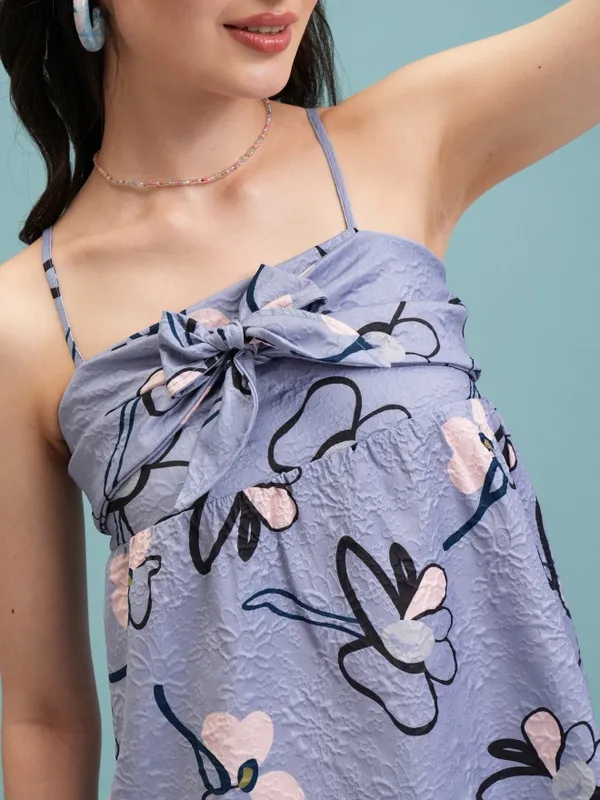  Tokyo Talkies Women Blue Printed Regular Tops