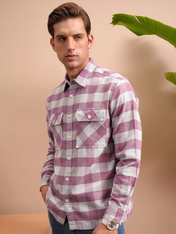  Locomotive Men Pink Checked Oversized Fit Casual Shirts