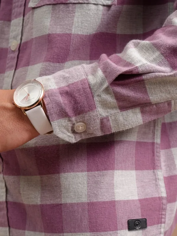  Locomotive Men Pink Checked Oversized Fit Casual Shirts