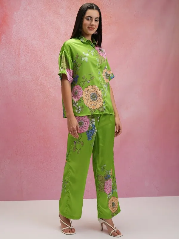 Tokyo Talkies Women Green Shirt With Trouser Co-Ords