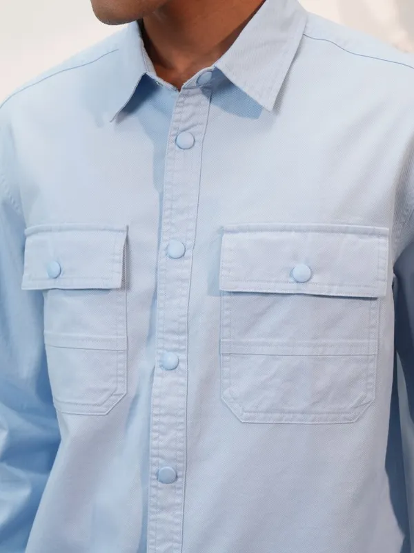  Locomotive Men Blue Solid Slim Fit Casual Shirts