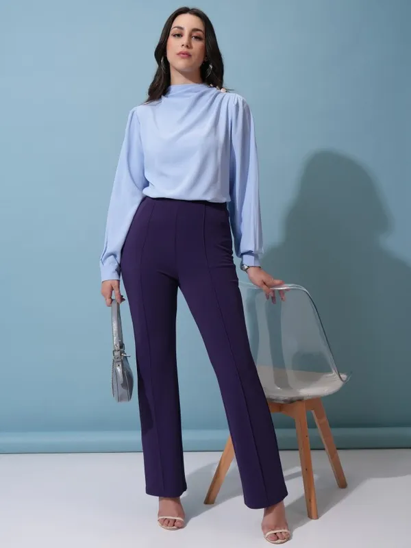 Solid Regular Top