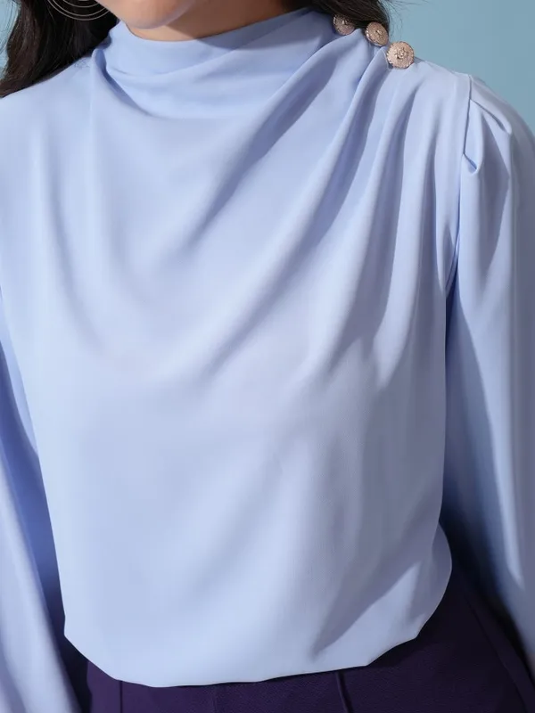 Solid Regular Top