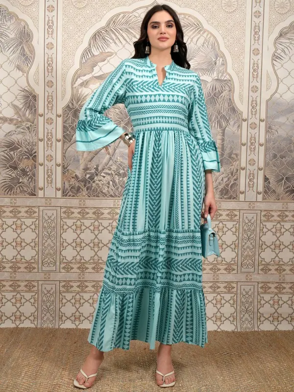 Vishudh Women Green Printed Maxi Dress