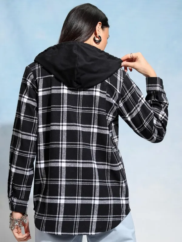 Tokyo Talkies Women Black Solid Regular Fit Casual Shirt