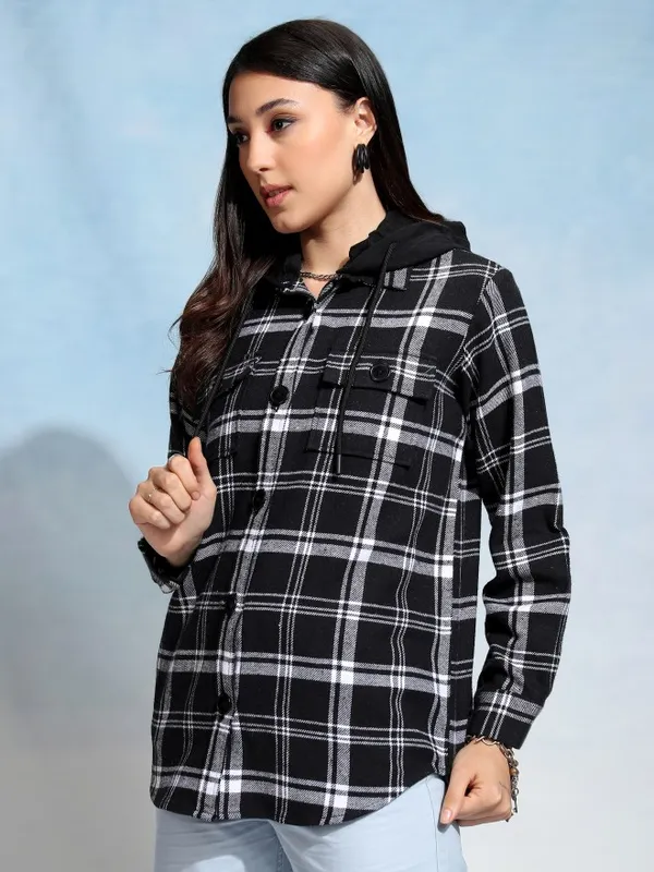 Tokyo Talkies Women Black Solid Regular Fit Casual Shirt