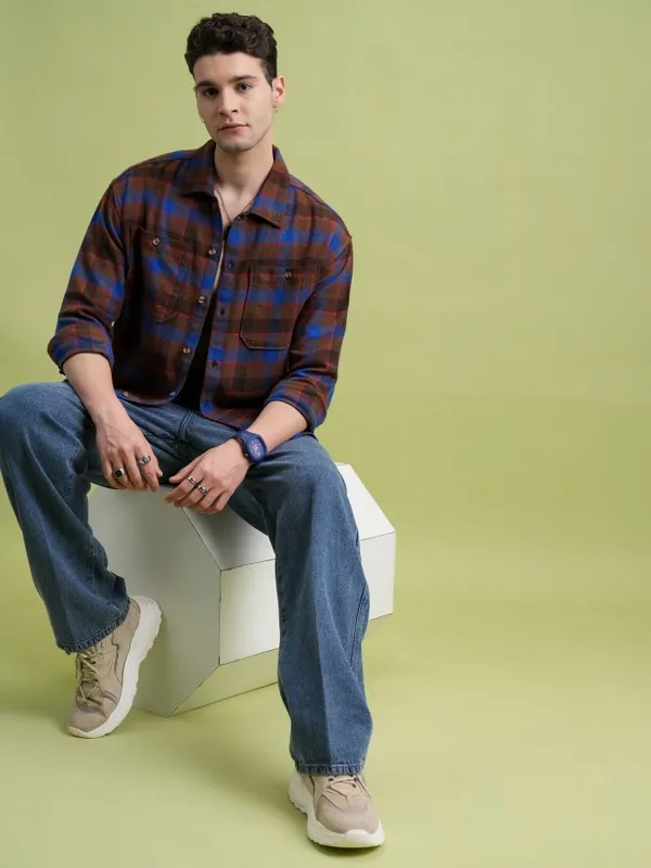  Highlander Men Brown Checked Regular Fit Casual Shirts