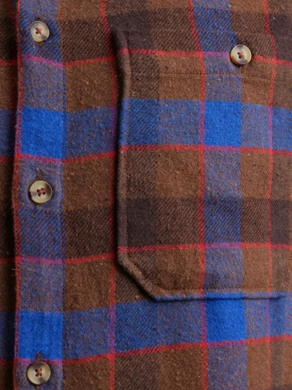  Highlander Men Brown Checked Regular Fit Casual Shirts