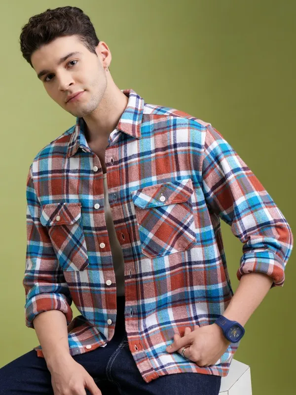 Highlander Men White Checked Regular Fit Casual Shirts