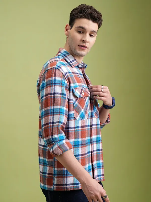  Highlander Men White Checked Regular Fit Casual Shirts